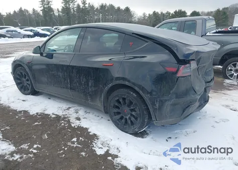 2022 Tesla Model Y Long Range Dual Motor All-Wheel Drive from USA, damaged, VIN 7SAYGDEE4NF360233
